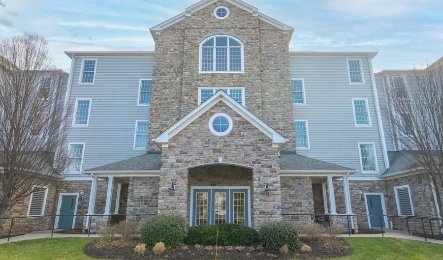 4780- E WATER PARK Dr #4780E, Belcamp, MD 21017 - 2 Beds, 2 Bath