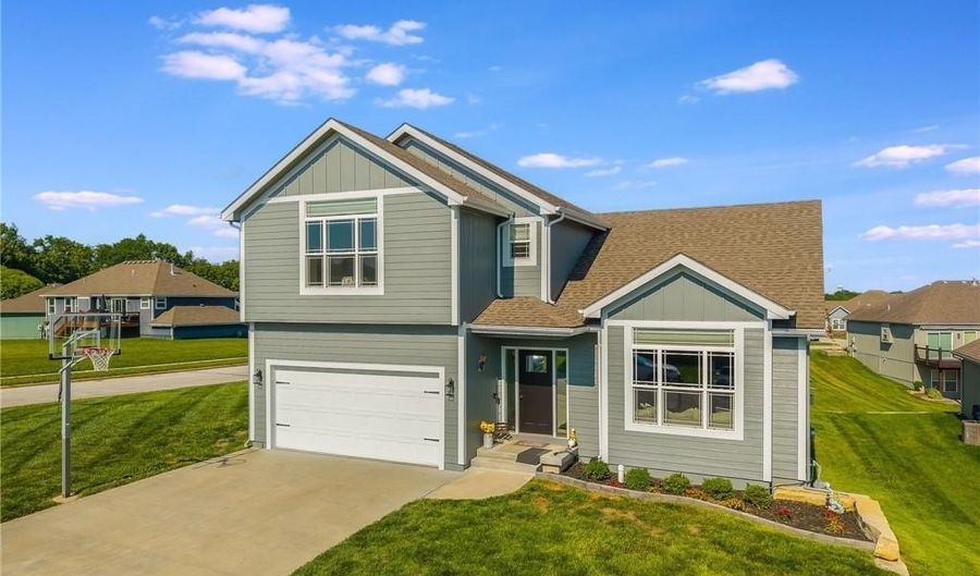 16803 Onyx Ter, Basehor, KS 66007 - 4 Beds, 3 Bath