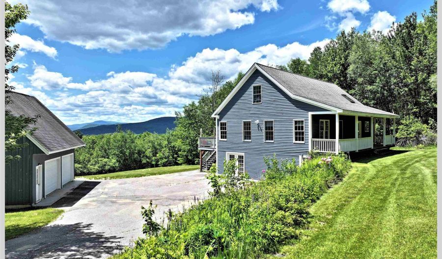 89 Meadow Ln, Campton, NH 03223 - 3 Beds, 3 Bath