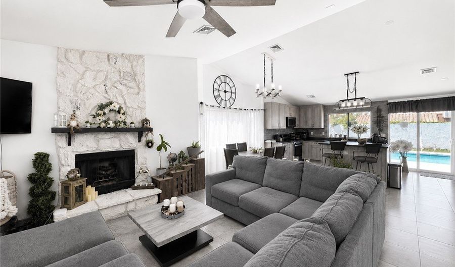 493 Chelsea Dr, Henderson, NV 89014 - 3 Beds, 2 Bath