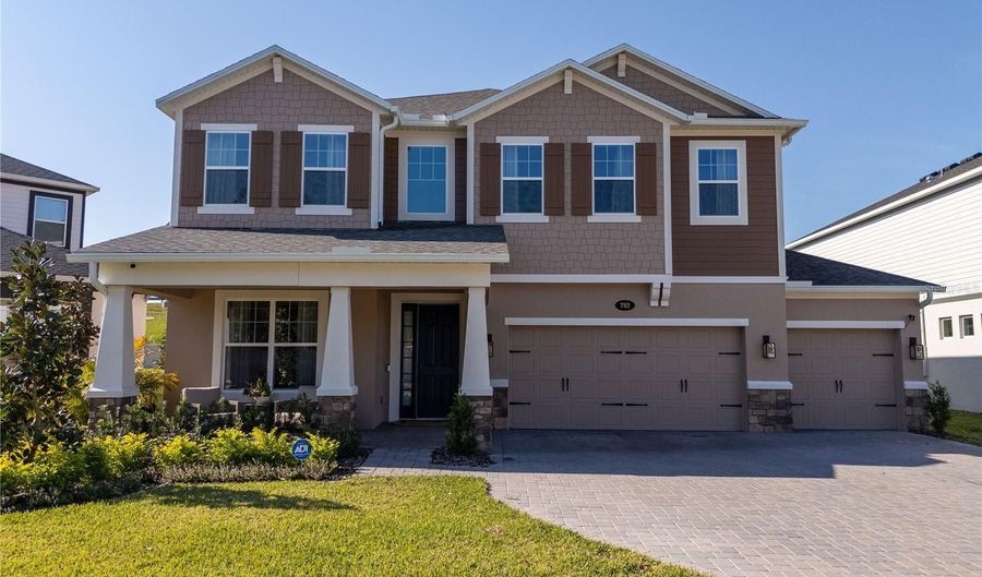 702 POINTE EMERSON Blvd, Apopka, FL 32703 - 5 Beds, 4 Bath