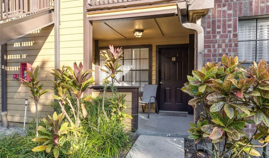 415 LAKEPOINTE Dr 103, Altamonte Springs, FL 32701 - 2 Beds, 1 Bath