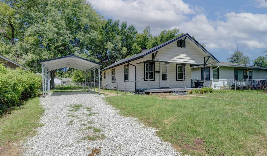 1431 N 3rd, Arkansas City, KS 67005 - 2 Beds, 1 Bath