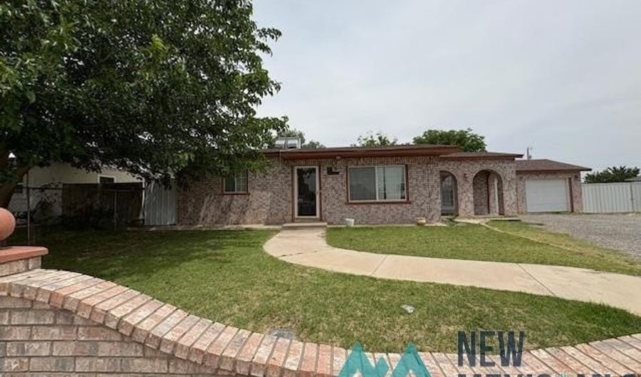 310 Cleveland Ave, Artesia, NM 88210 - 3 Beds, 3 Bath