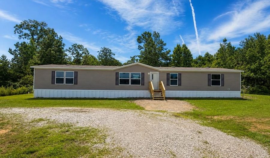 324 County Road 130, Booneville, MS 38829 - 5 Beds, 3 Bath