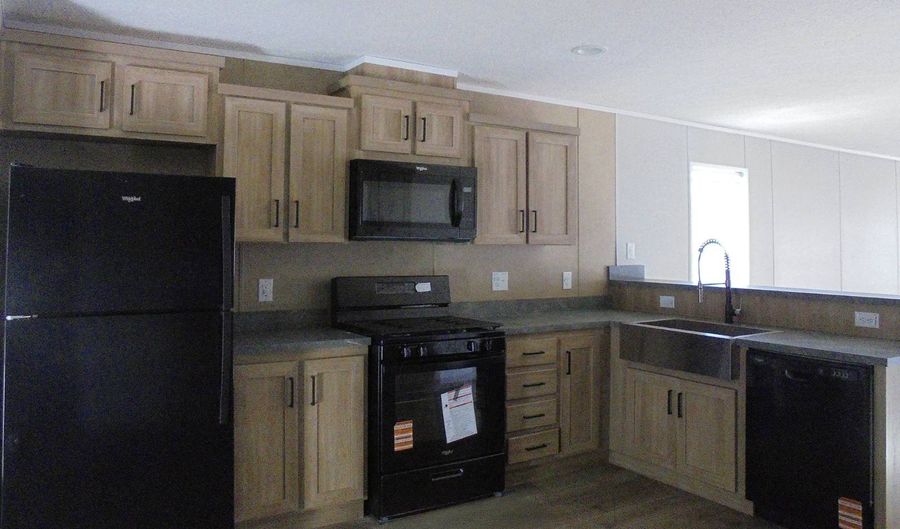 425 S Shoup St 191, Angola, IN 46703 - 3 Beds, 2 Bath