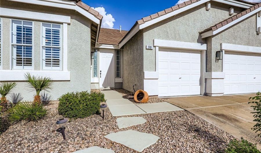 90 Parker Ranch Dr, Henderson, NV 89012 - 4 Beds, 2 Bath