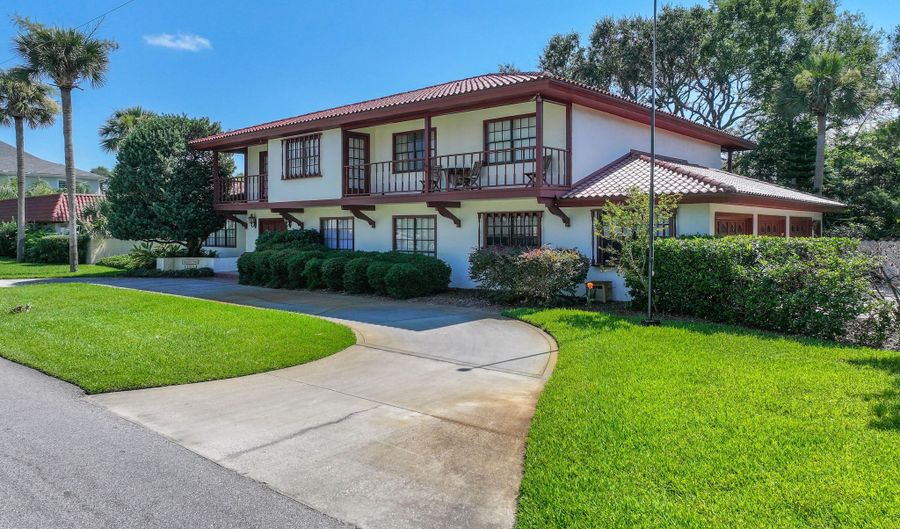 1313 E COAST Dr, Atlantic Beach, FL 32233 - 6 Beds, 4 Bath