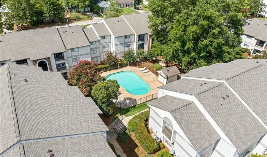 601 N GAY St D201, Auburn, AL 36830 - 2 Beds, 2 Bath