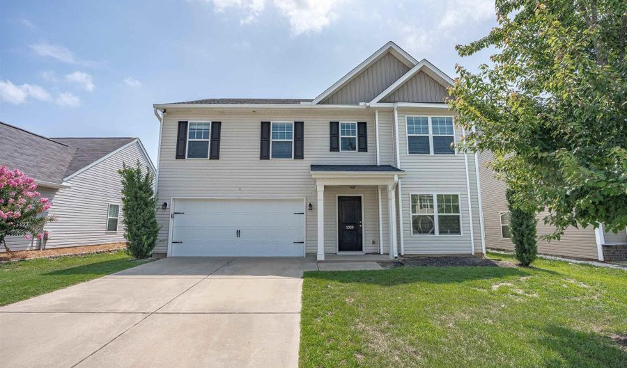 1059 Heart Pine Dr, Blythewood, SC 29016 - 4 Beds, 3 Bath