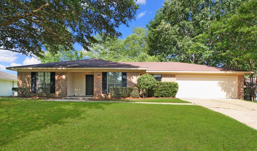 135 Ridge Cv, Brandon, MS 39042 - 3 Beds, 2 Bath