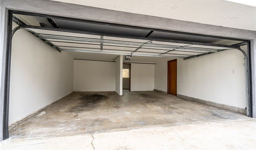 3362 Bellota Way, Los Angeles, CA 90027 - 5 Beds, 5 Bath
