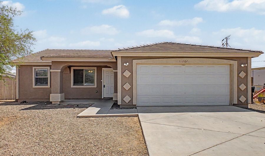 11207 W HOPI St, Avondale, AZ 85323 - 3 Beds, 2 Bath