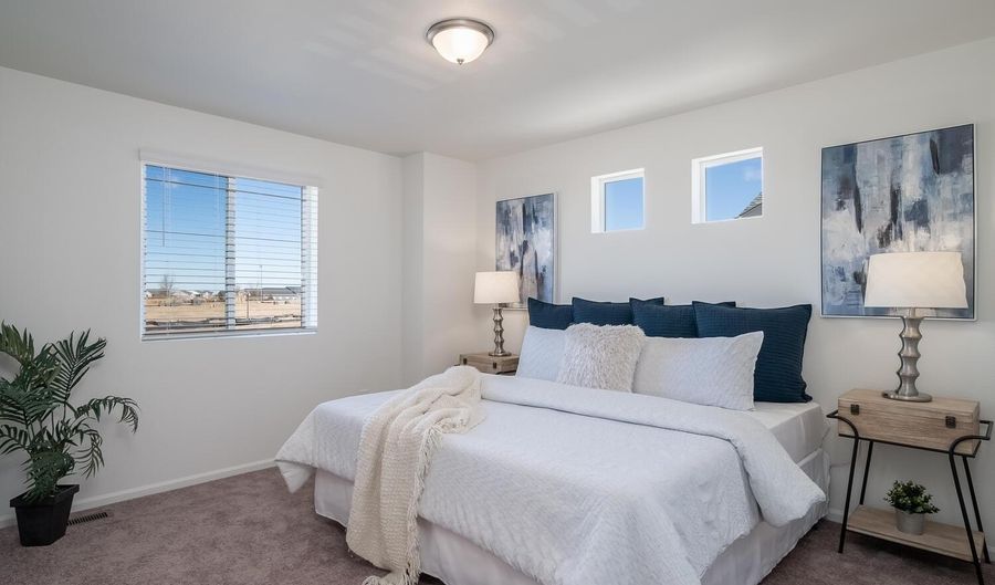 46505 Avery Ln, Bennett, CO 80102 - 2 Beds, 2 Bath