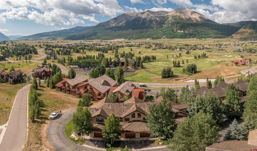 23 Links Ln 23, Crested Butte, CO 81224 - 3 Beds, 4 Bath