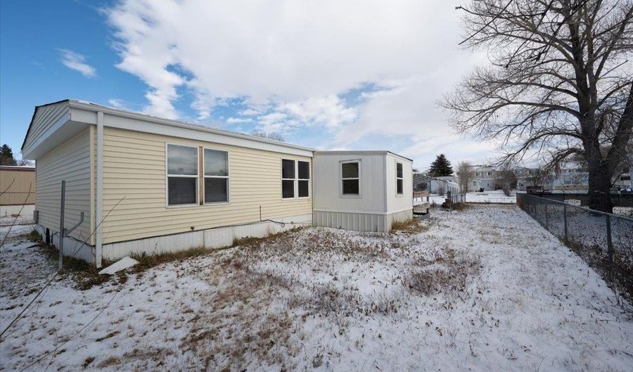 4738 PICCADILLY Dr, Cheyenne, WY 82001 - 3 Beds, 2 Bath