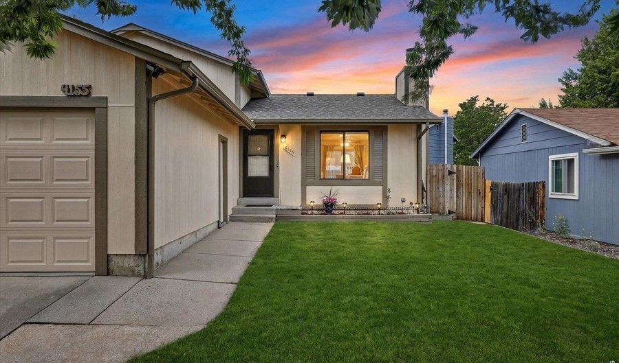 4155 S Nucla Way, Aurora, CO 80013 - 3 Beds, 3 Bath