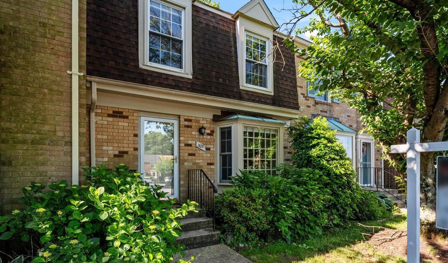 505 BAY DALE Ct, Arnold, MD 21012 - 4 Beds, 4 Bath