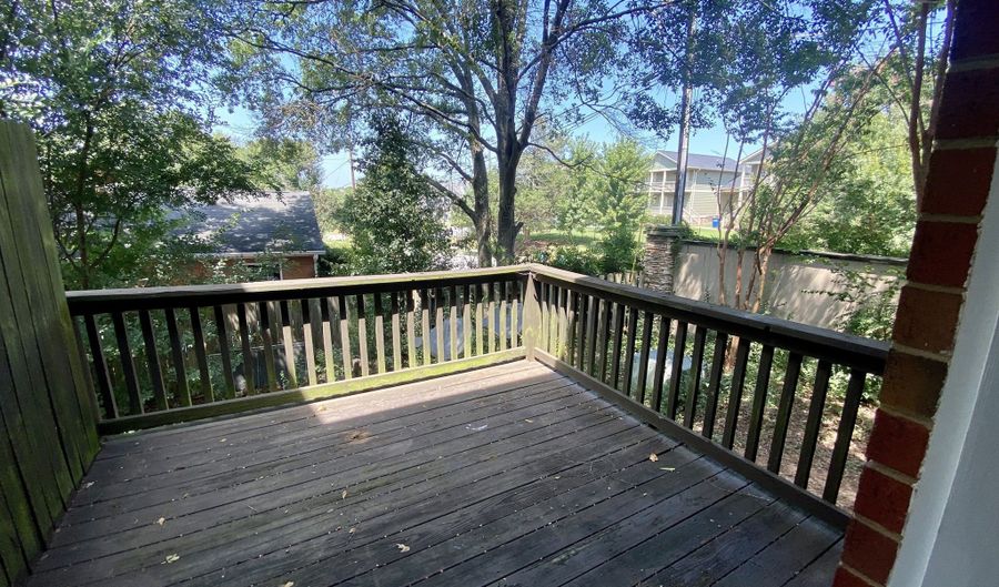 116 Berlin, Athens, GA 30601 - 2 Beds, 3 Bath