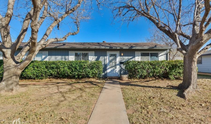 1601 Palm St, Abilene, TX 79602 - 4 Beds, 2 Bath
