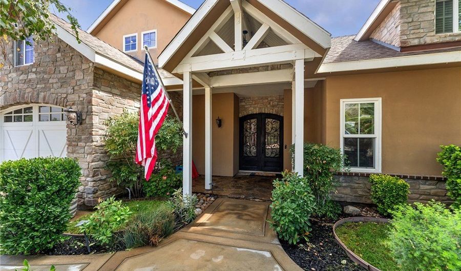 31800 3rd, Acton, CA 93510 - 4 Beds, 3 Bath