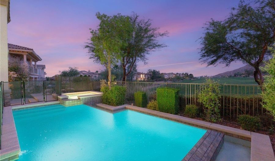 1935 Alcova Ridge Dr, Las Vegas, NV 89135 - 5 Beds, 5 Bath