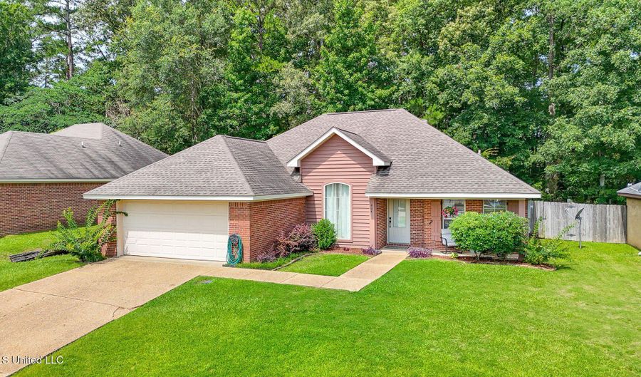 404 Briars Bnd, Brandon, MS 39042 - 3 Beds, 2 Bath