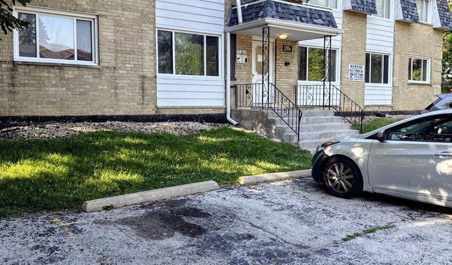 11954 S Kildare Ave 1E, Alsip, IL 60803 - 3 Beds, 2 Bath