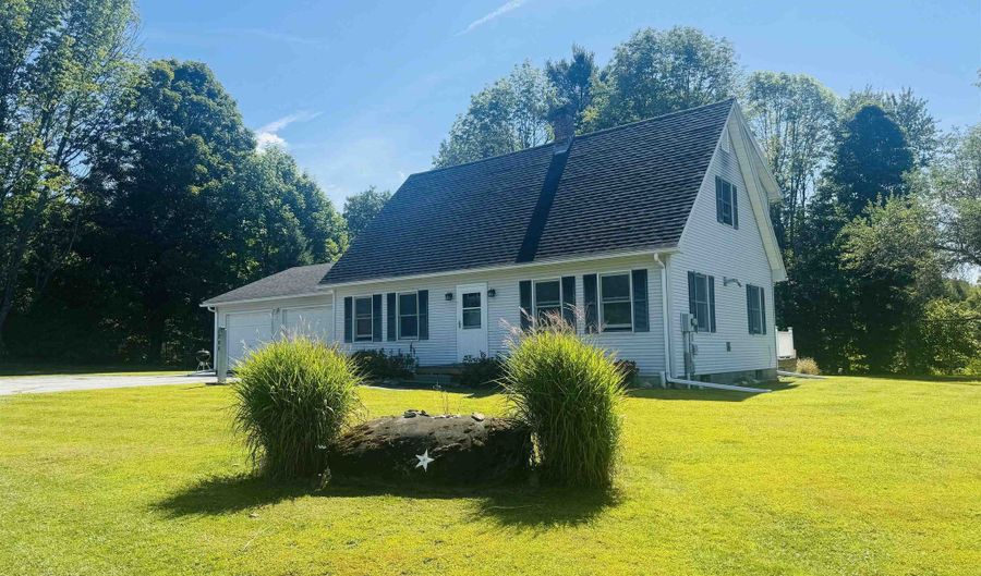206 W Cobble Hill Rd, Barre, VT 05641 - 4 Beds, 2 Bath