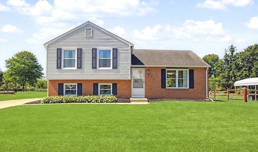 958 EDMUND St, Aberdeen, MD 21001 - 4 Beds, 2 Bath
