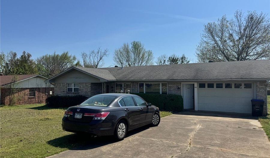 915 Maple Shade Rd, Alma, AR 72921 - 3 Beds, 2 Bath