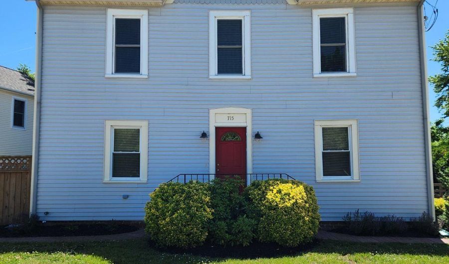 715 KINGS Hwy, Lewes, DE 19958 - 3 Beds, 3 Bath