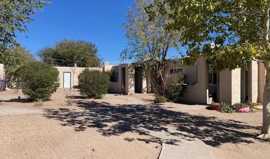3513 VAIL Ave SE C, Albuquerque, NM 87106 - 2 Beds, 1 Bath