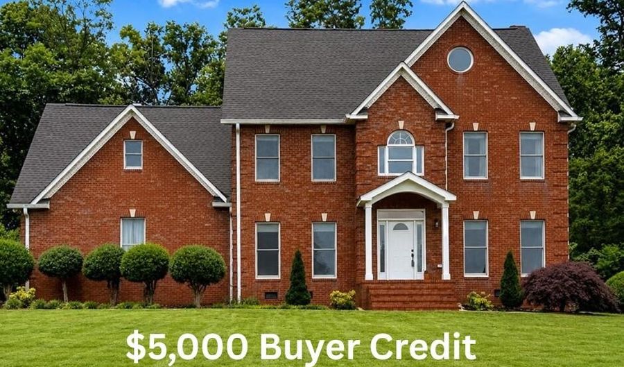 2832 Kensington St, Athens, TN 37303 - 4 Beds, 4 Bath