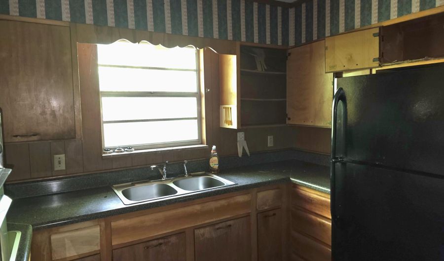 3451 Highway 39 W, Athens, TN 37303 - 3 Beds, 2 Bath