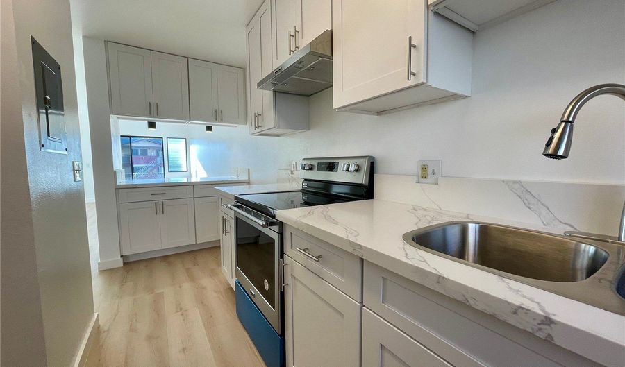 98-660 Moanalua Loop 190, Aiea, HI 96701 - 2 Beds, 2 Bath