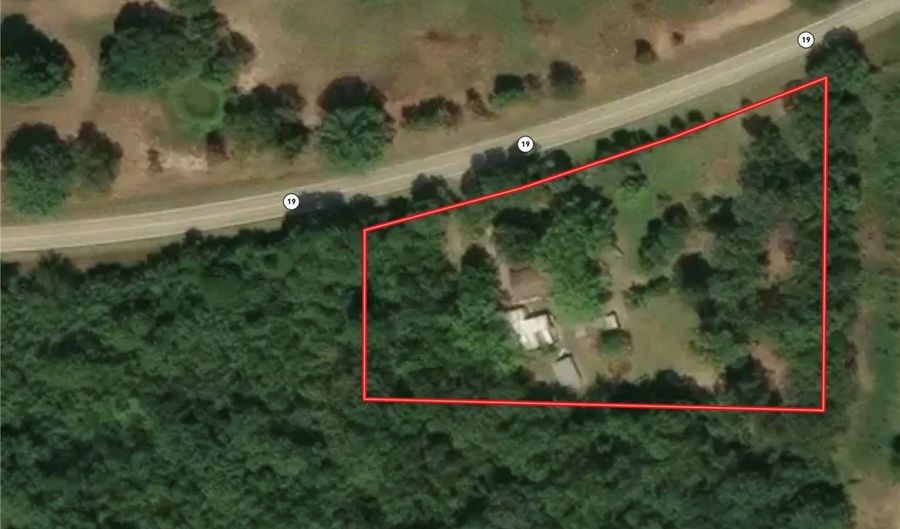 13150 MO-19, Alton, MO 65606 - 2 Beds, 2 Bath