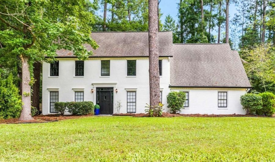 4929 Willow Crk, Woodstock, GA 30188 - 5 Beds, 3 Bath