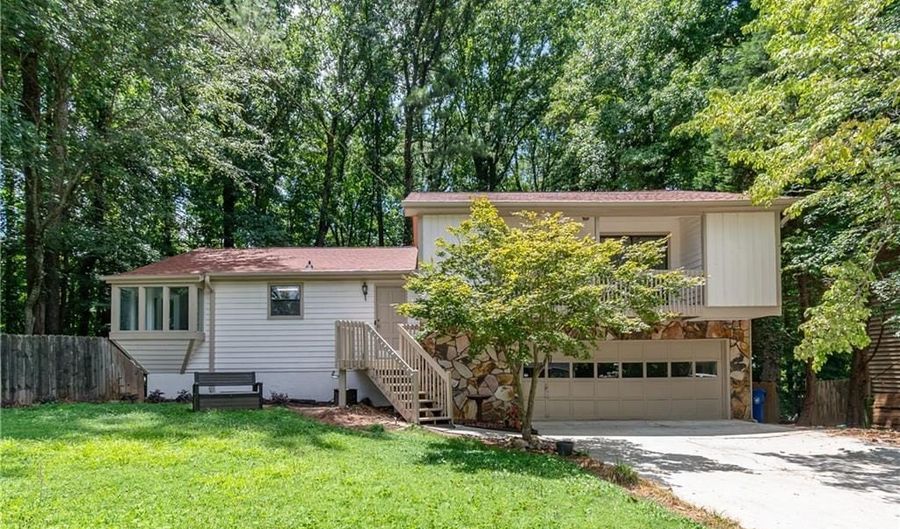 4125 Stutz Ct, Tucker, GA 30084 - 4 Beds, 3 Bath