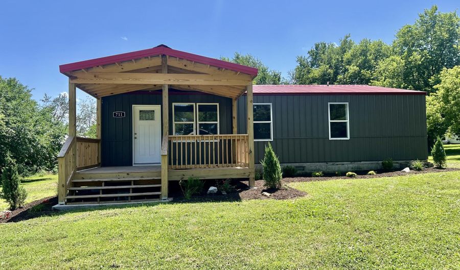 711 W Woodbine Rd, Ash Grove, MO 65604 - 3 Beds, 2 Bath