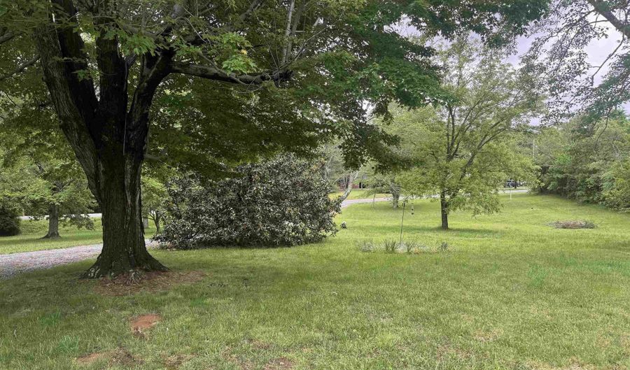289 Radio Rd, Almo, KY 42020 - 3 Beds, 2 Bath