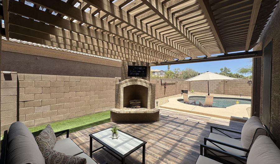 28431 N 51ST St, Cave Creek, AZ 85331 - 3 Beds, 3 Bath