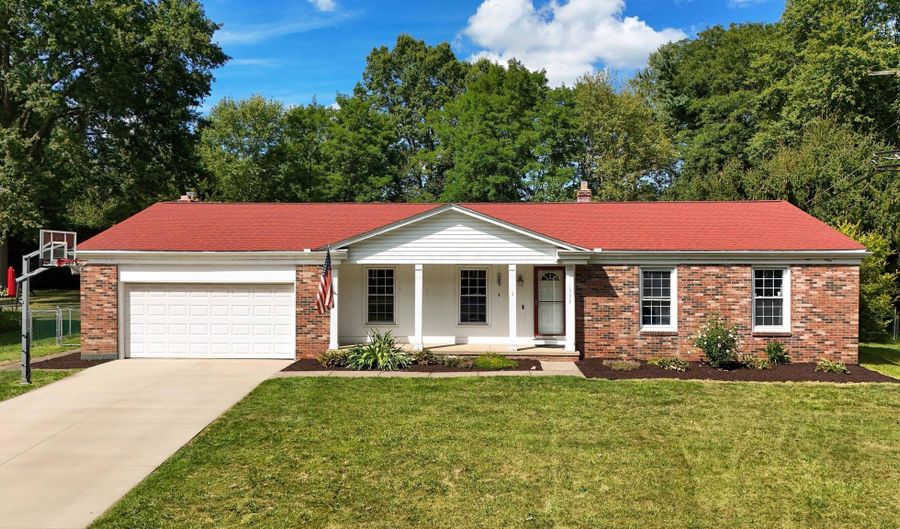 1995 Willowdale Dr, Stow, OH 44224 - 3 Beds, 2 Bath