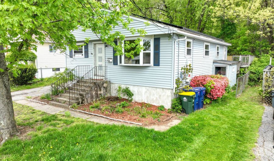 45 Elaine Dr, Ansonia, CT 06401 - 3 Beds, 1 Bath