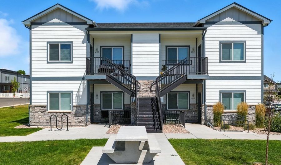 1621 RICHARD MARTIN Dr, Cheyenne, WY 82007 - 0 Beds, 8 Bath
