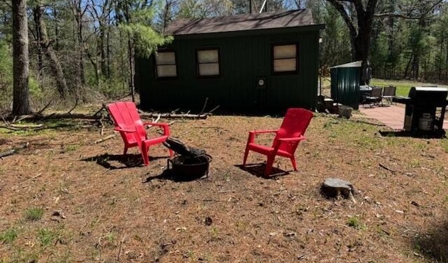 844 18th Ave, Arkdale, WI 54613 - 1 Beds, 1 Bath