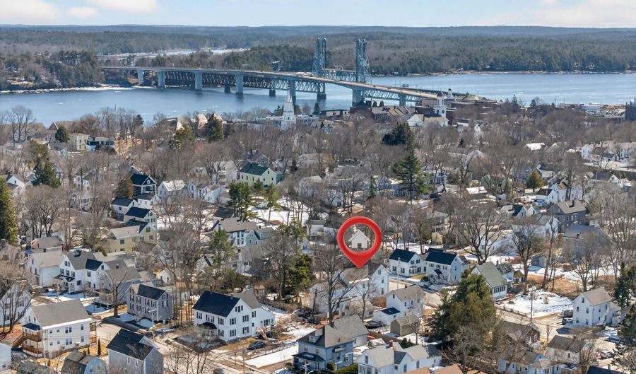 45 Bedford St, Bath, ME 04530 - 4 Beds, 3 Bath