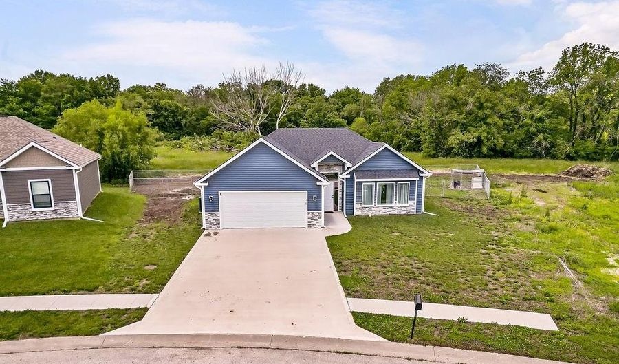 216 Blackberry Cir, Archie, MO 64725 - 3 Beds, 2 Bath
