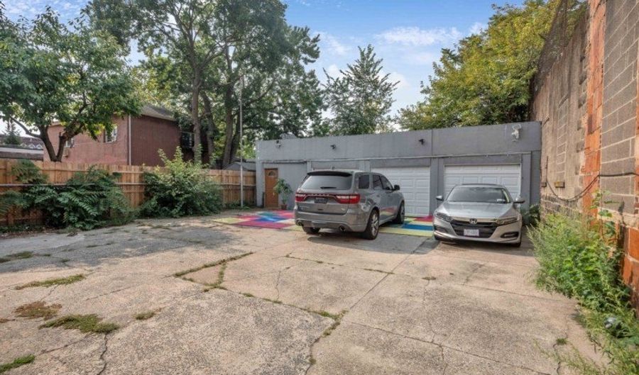 76 W 25th St, Bayonne, NJ 07002 - 8 Beds, 4 Bath