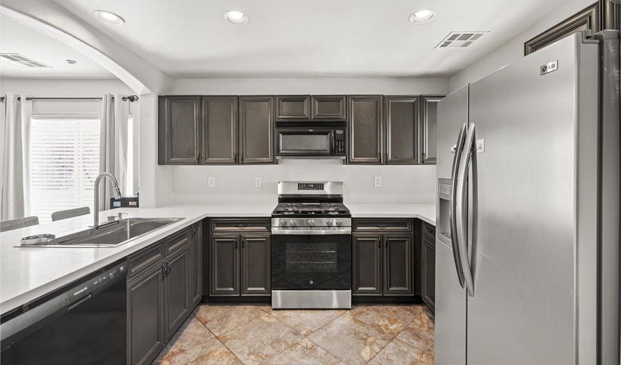 9156 Point Lace Ct, Las Vegas, NV 89149 - 3 Beds, 3 Bath